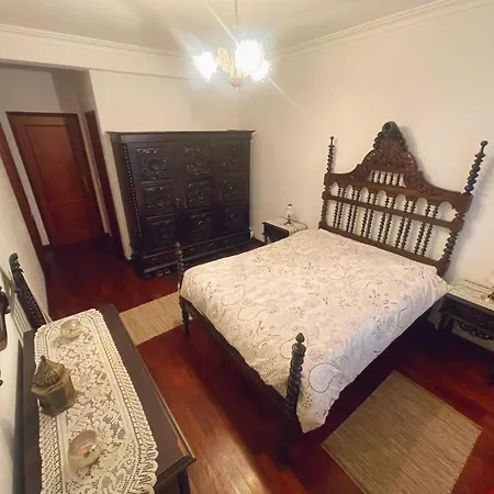 Entire 3 Bed With Private Wc ! شقة