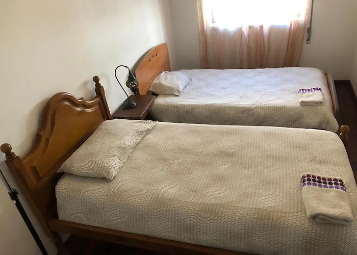 Appartement Entire 3 Bed With Private Wc ! *