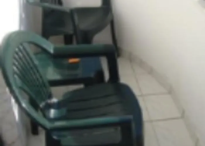 Entire 3 Bed With Private Wc ! Appartement *